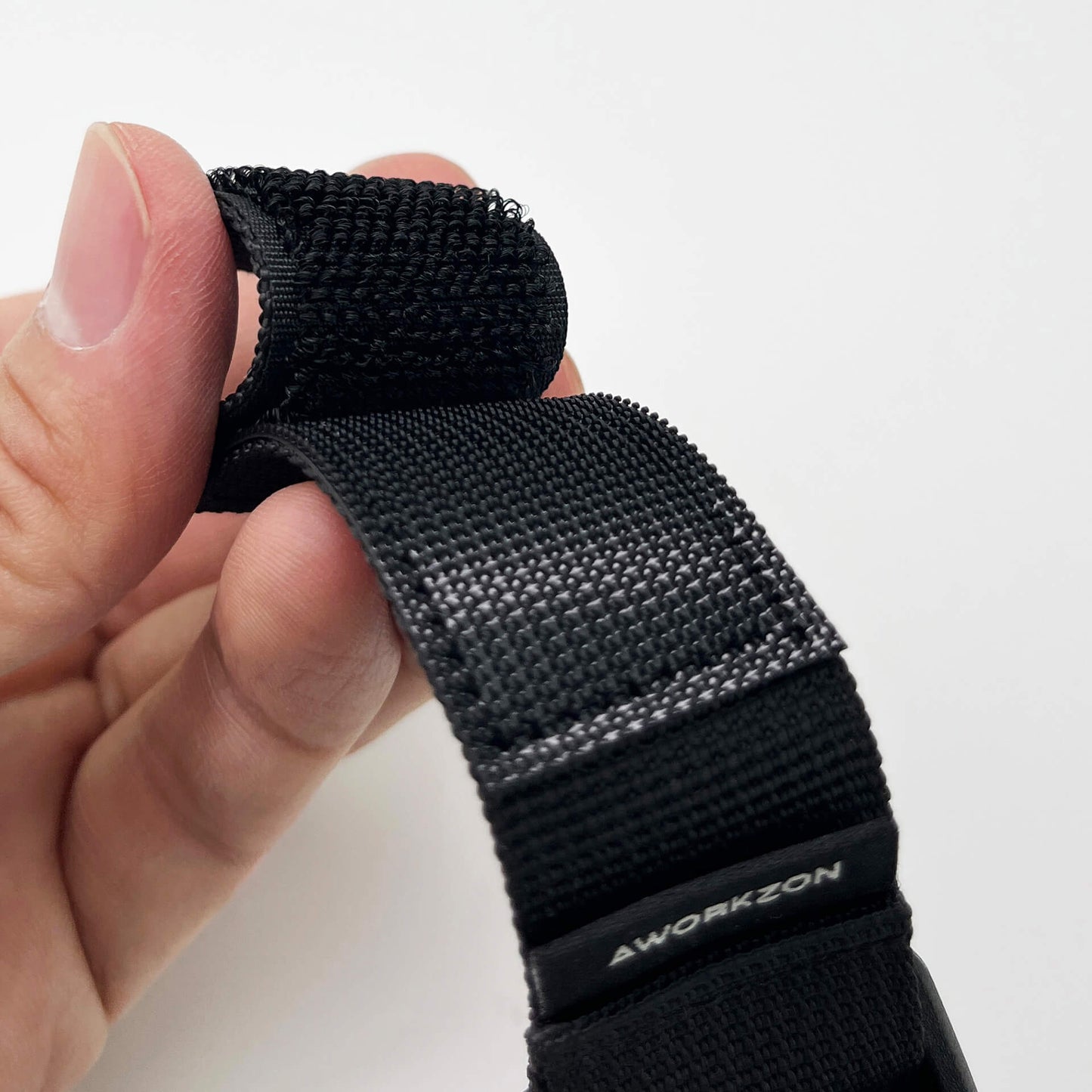 Quickatch | Quick-release Strap & Crossbody Stabilizer